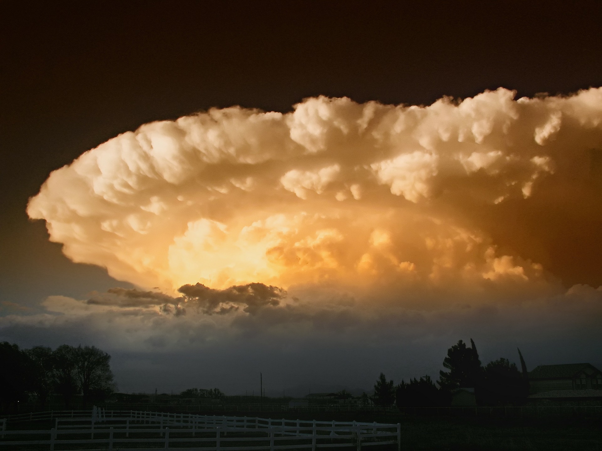 A supercell thunderstorm